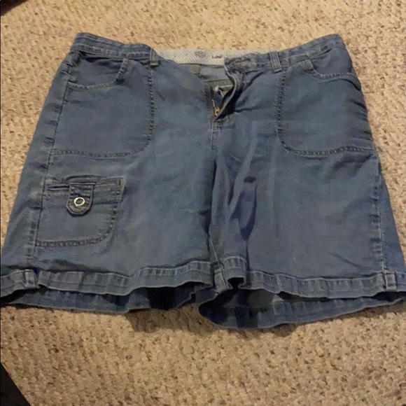 Jean shorts - Picture 1 of 3